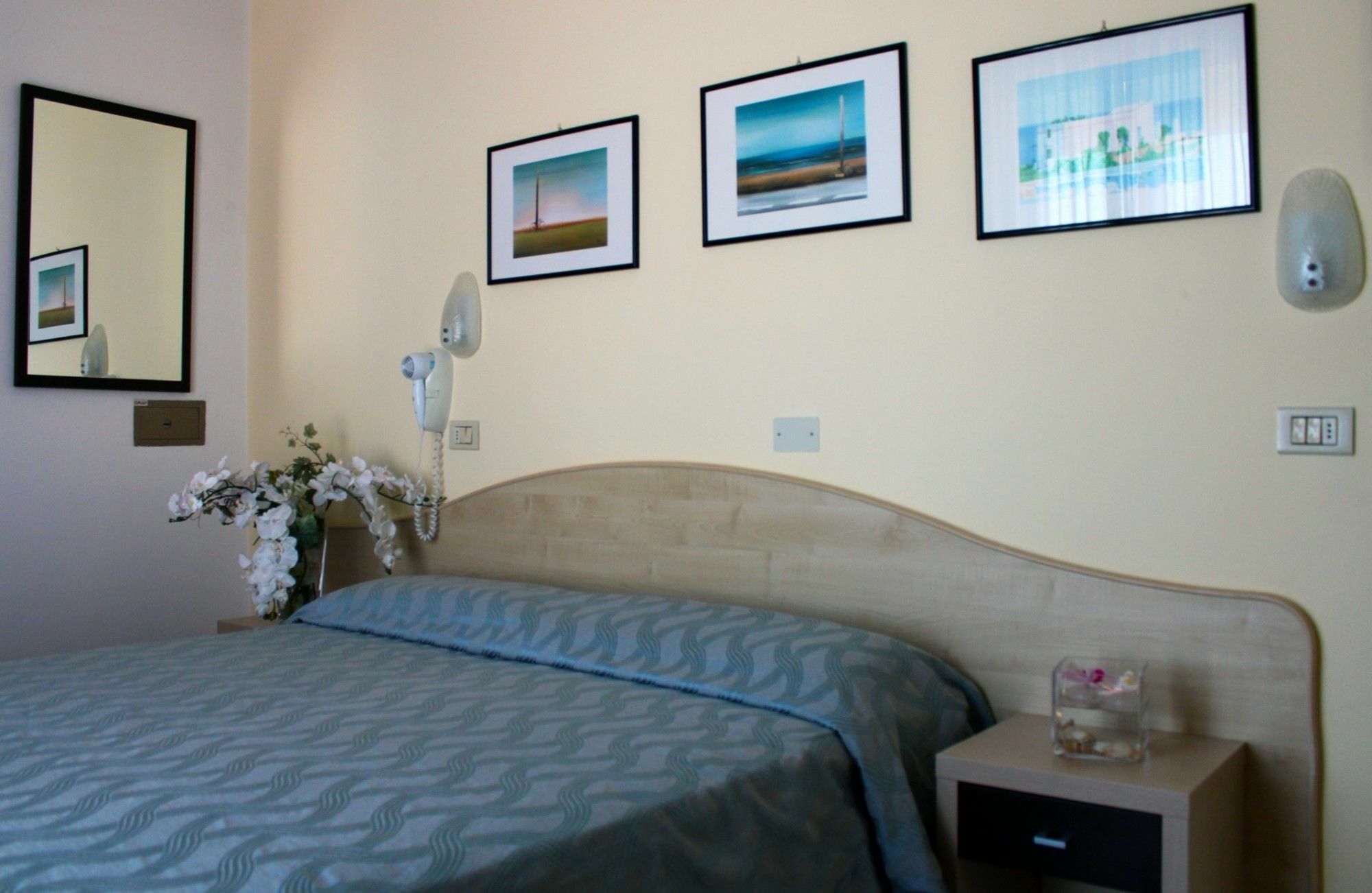 Hotel Sombrero Ρίμινι Εξωτερικό φωτογραφία